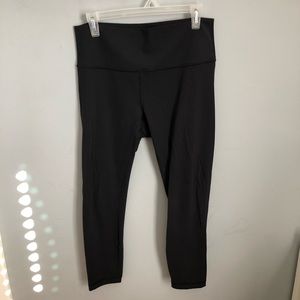 Lululemon Wunder Under 7/8 leggings